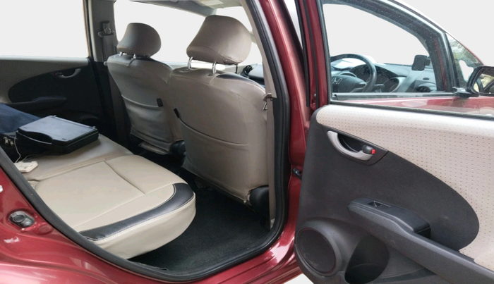 2010 Honda Jazz 1.2 L I-VTEC SELECT, Petrol, Manual, 20,029 km, interior