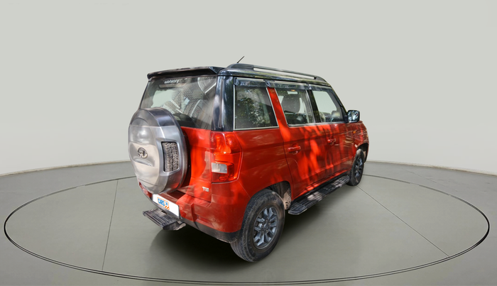 2018 Mahindra TUV300 T10 DUAL TONE, Diesel, Manual, 78,150 km, exterior