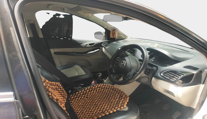 2023 Tata TIGOR XZ PLUS CNG, Petrol, Manual, 25,554 km, interior