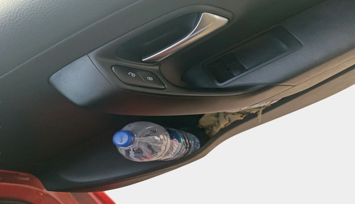 2019 Volkswagen Polo TRENDLINE 1.5L, Diesel, Manual, 76,144 km, interior