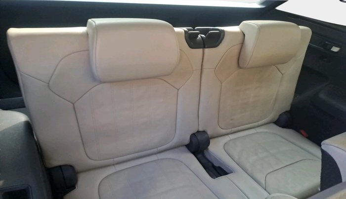 2019 Skoda Kodiaq L&K 2.0 TDI 4X4 AT, Diesel, Automatic, 78,902 km, interior