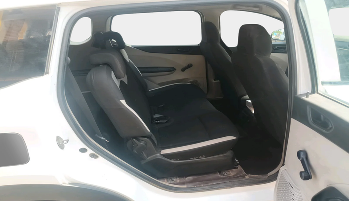 2019 Renault TRIBER RXL MT, Petrol, Manual, 1,03,753 km, interior