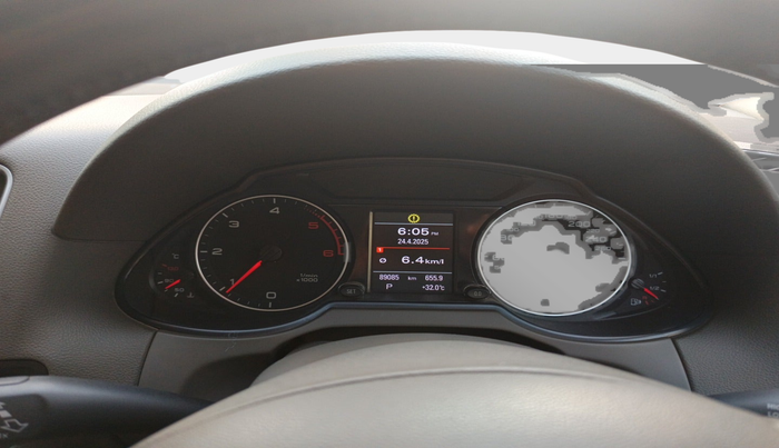 2012 Audi Q5 2.0 TDI QUATTRO, Diesel, Automatic, 90,850 km, interior