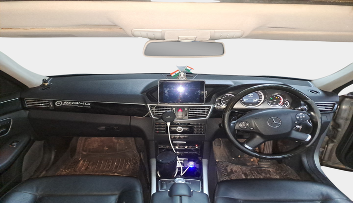 2010 Mercedes Benz E Class E 350 AVANTGARDE, Diesel, Automatic, 77,439 km, interior