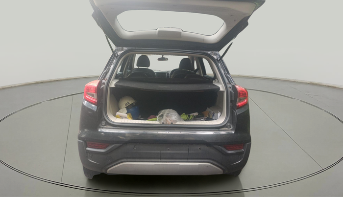 2021 Mahindra XUV300 W6 1.2 PETROL, Petrol, Manual, 55,024 km, exterior