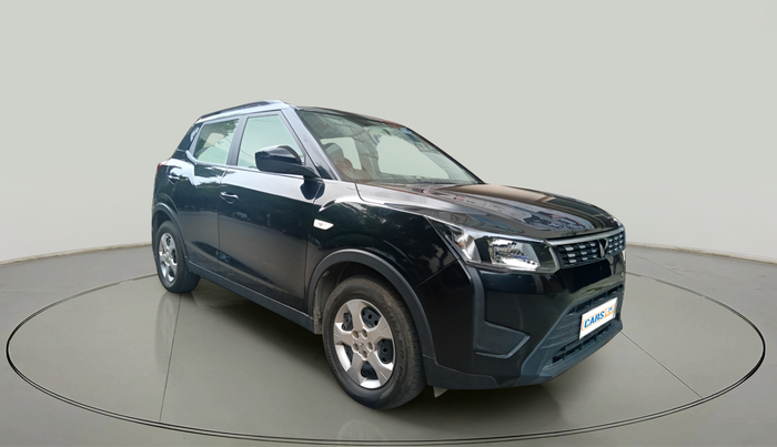 2021 Mahindra XUV300 W6 1.2 PETROL, Petrol, Manual, 55,024 km, exterior