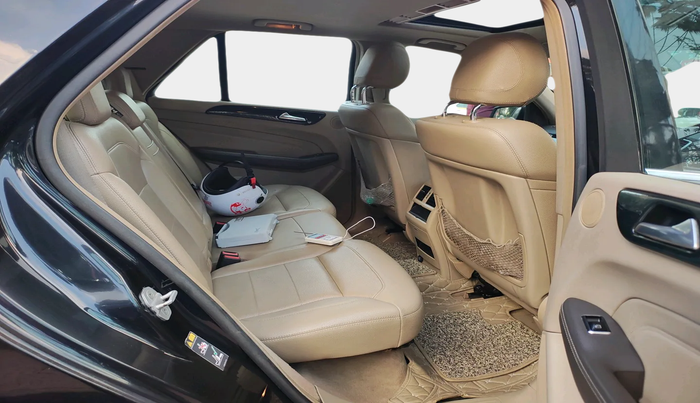 2012 Mercedes Benz Ml Class 250 CDI, Diesel, Automatic, 1,13,464 km, interior