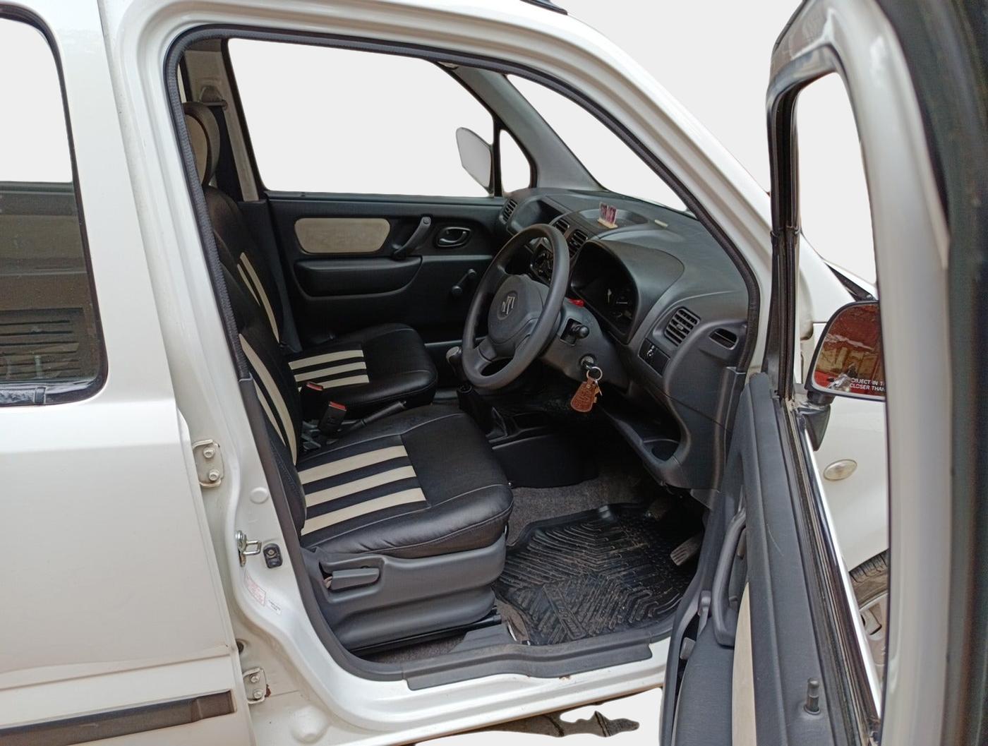 2010 Maruti Wagon R LXI MINOR, Petrol, Manual, 410 km, interior