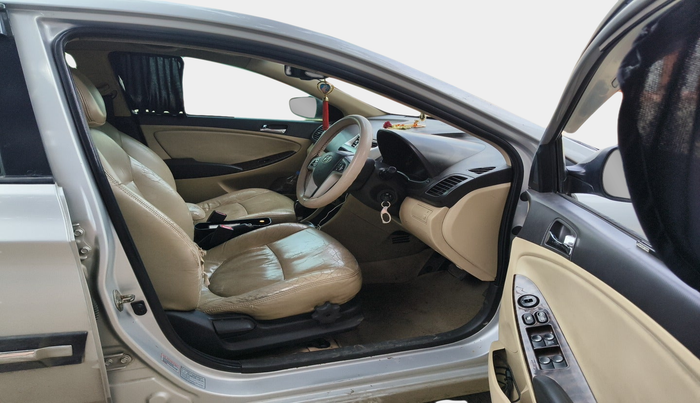 2013 Hyundai Verna FLUIDIC 1.6 EX CRDI AT, Diesel, Automatic, 1,10,248 km, interior