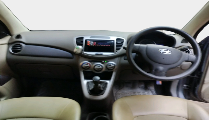 2013 Hyundai i10 ERA 1.1, Petrol, Manual, 37,720 km, interior