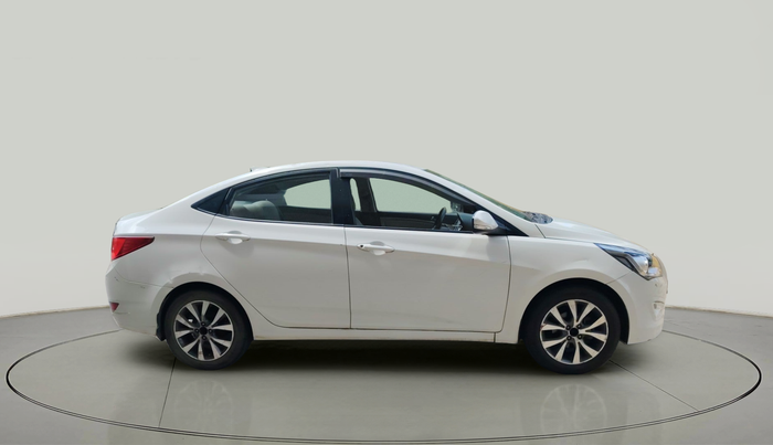 2016 Hyundai Verna FLUIDIC 4S1.6 VTVT SX AT, Petrol, Automatic, 42,236 km, exterior