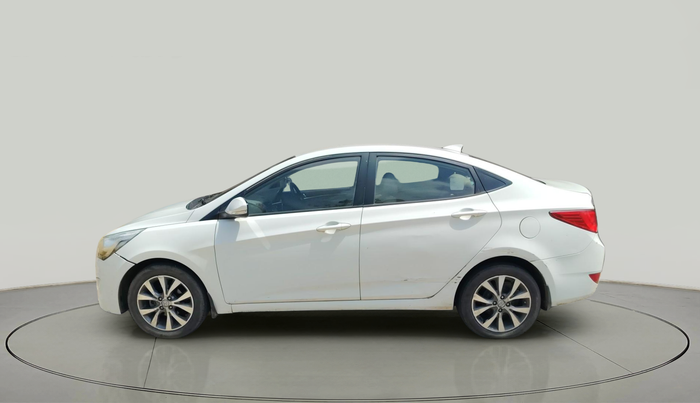 2016 Hyundai Verna FLUIDIC 4S1.6 VTVT SX AT, Petrol, Automatic, 42,236 km, exterior