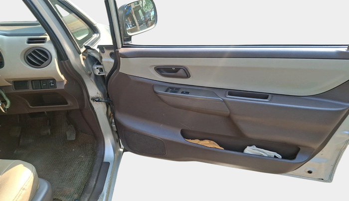 2013 Maruti Zen Estilo LXI, Petrol, Manual, 40,024 km, interior