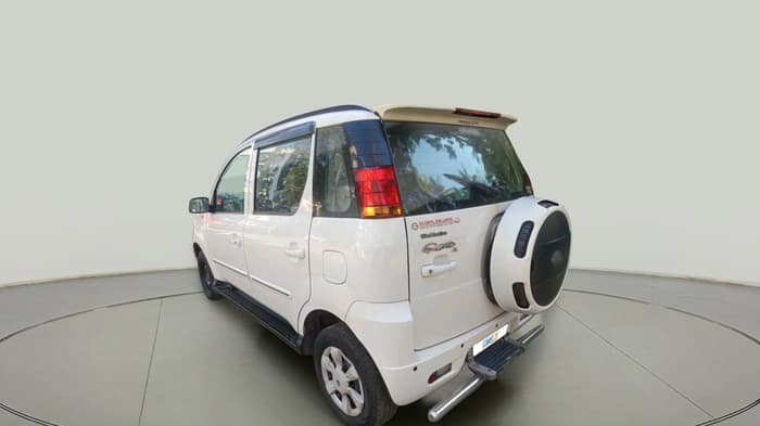 2013 Mahindra Quanto C6, Diesel, Manual, 1,05,104 km, exterior
