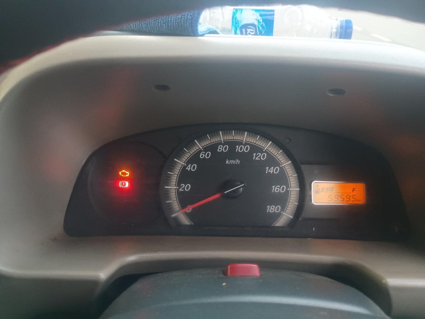 2015 Maruti Eeco 7 STR, Petrol, Manual, 59,595 km, interior