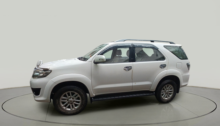 2012 Toyota Fortuner 3.0 4X2 AT, Diesel, Automatic, 1,12,944 km, exterior
