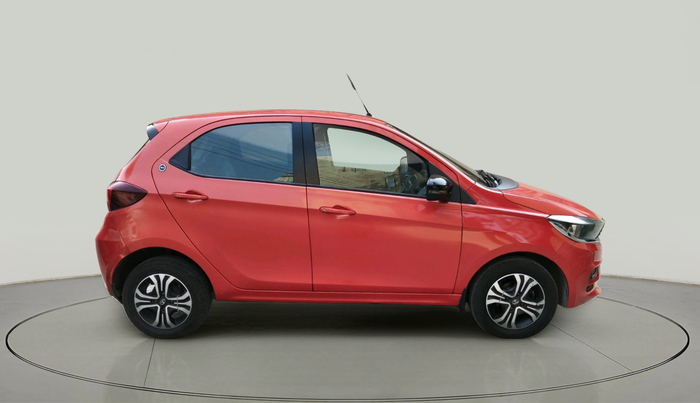 2023 Tata Tiago XT CNG, Petrol, Manual, 56,417 km, exterior