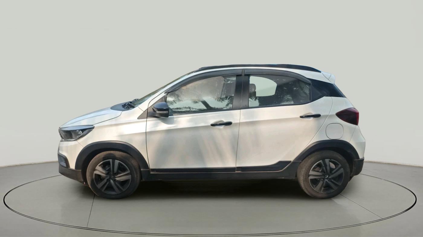 2022 Tata TIAGO NRG XZ AMT, Petrol, Automatic, 15,980 km, exterior