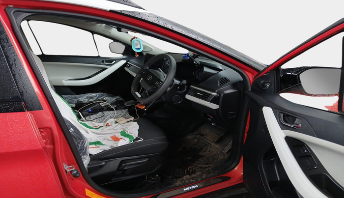 2024 Tata NEXON CREATIVE+ AMT 1.2 PETROL, Petrol, Automatic, 3,682 km, interior