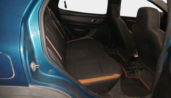 2021 Renault Kwid CLIMBER 1.0 (O), Petrol, Manual, 29,689 km, interior