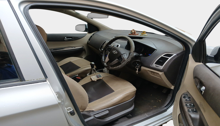 2010 Hyundai i20 SPORTZ 1.2, Petrol, Manual, 48,841 km, interior