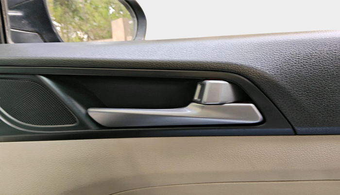 2018 Hyundai Tucson GLS 2WD AT PETROL, Petrol, Automatic, 43,481 km, interior