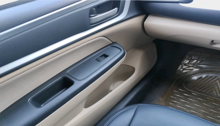 2021 Honda Amaze 1.2L I-VTEC VX, Petrol, Manual, 20,566 km, interior