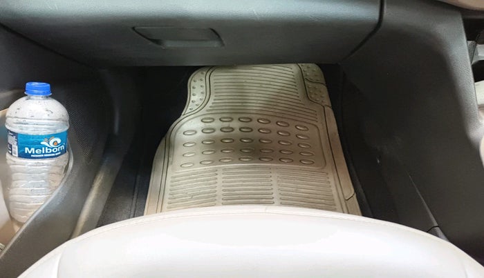 2013 Hyundai Grand i10 ASTA 1.2 KAPPA VTVT, Petrol, Manual, 82,536 km, interior