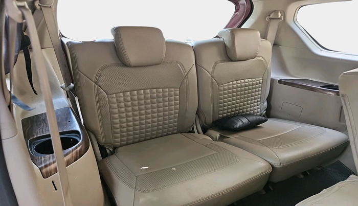 2019 Maruti Ertiga ZXI+ SHVS, Petrol, Manual, 1,29,480 km, interior