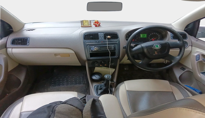 2012 Skoda Rapid 1.6 MPI ACTIVE, Petrol, Manual, 50,966 km, interior