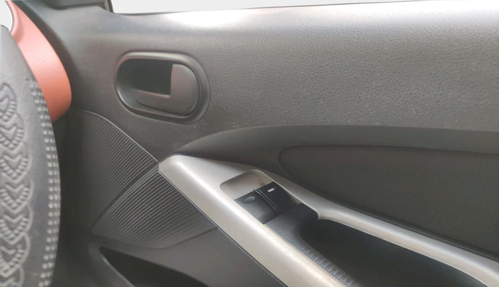 2011 Ford Figo TITANIUM 1.2 PETROL, Petrol, Manual, 45,739 km, interior