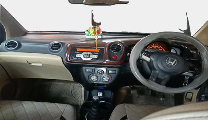 2013 Honda Amaze 1.5L I-DTEC VX, Diesel, Manual, 1,77,517 km, interior