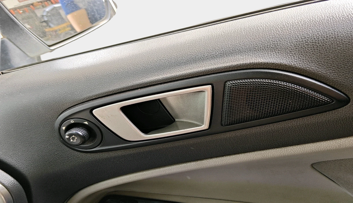 2017 Ford Ecosport TITANIUM 1.5L DIESEL, Diesel, Manual, 1,00,982 km, interior