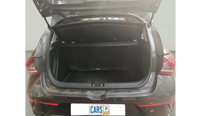 2025 Hyundai NEW I20 SPORTZ 1.2 MT, Petrol, Manual, 690 km, exterior