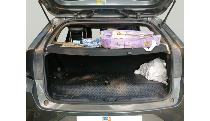 2024 Tata ALTROZ XZ PLUS SUNROOF CNG, Petrol, Manual, 13,394 km, exterior