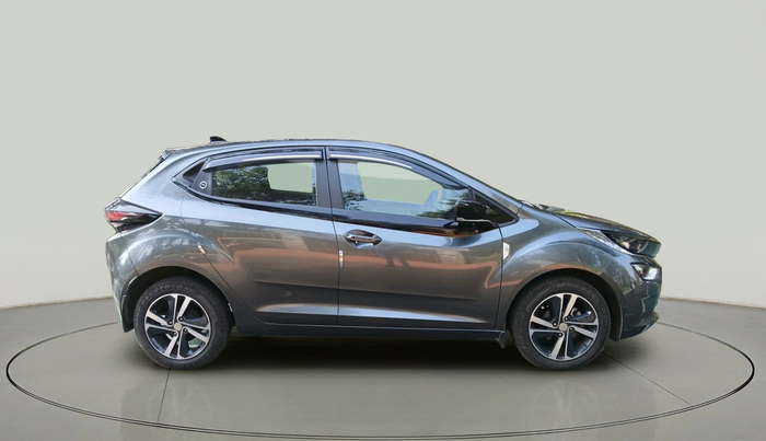 2024 Tata ALTROZ XZ PLUS SUNROOF CNG, Petrol, Manual, 13,394 km, exterior