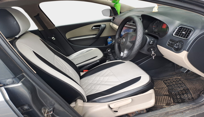 2013 Volkswagen Polo HIGHLINE1.2L, Petrol, Manual, 60,208 km, interior