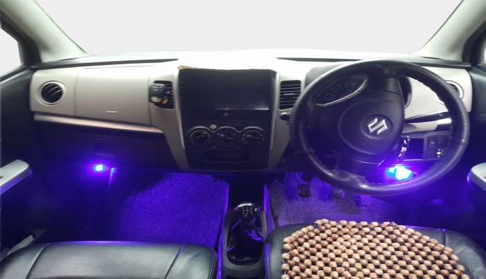 2013 Maruti Wagon R 1.0 LXI CNG, Petrol, Manual, 1,72,518 km, interior