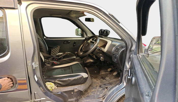 2021 Maruti Eeco 5 STR WITH A/C+HTR, Petrol, Manual, 32,427 km, interior