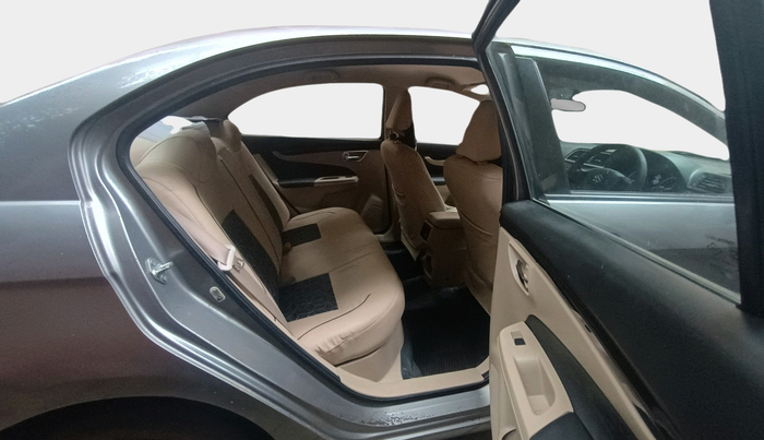2015 Maruti Ciaz VXI, Petrol, Manual, 80,287 km, interior