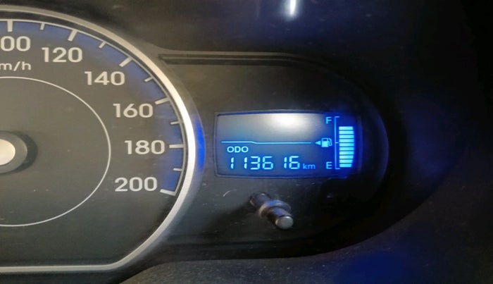 2013 Hyundai Grand i10 MAGNA 1.2 KAPPA VTVT, Petrol, Manual, 1,13,616 km, interior