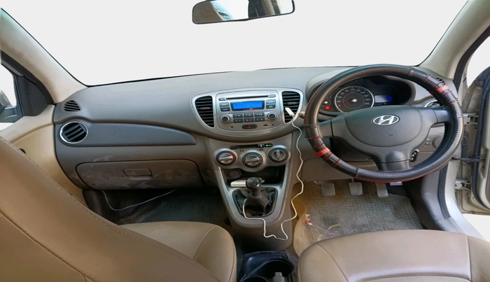 2013 Hyundai Grand i10 MAGNA 1.2 KAPPA VTVT, Petrol, Manual, 1,13,616 km, interior