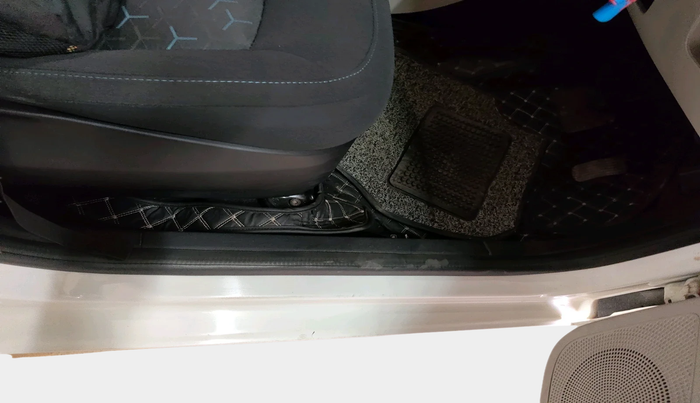 2023 Tata TIAGO EV XT MEDIUM RANGE, Electric, Automatic, 2,228 km, interior