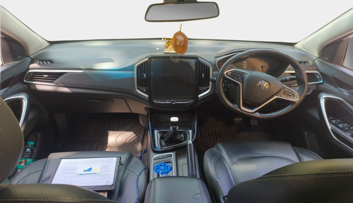 2019 MG HECTOR SHARP 2.0 DIESEL, Diesel, Manual, 1,07,157 km, interior