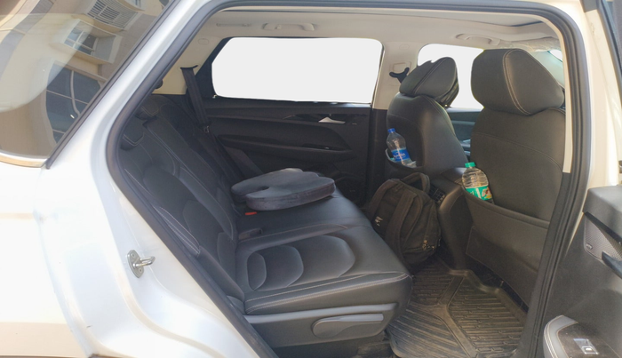 2019 MG HECTOR SHARP 2.0 DIESEL, Diesel, Manual, 1,07,157 km, interior