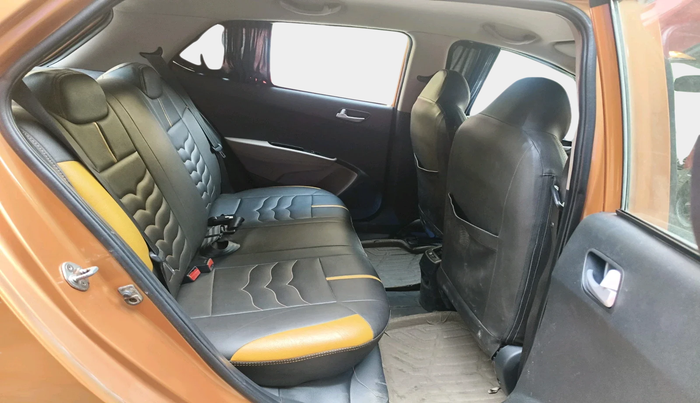 2017 Hyundai Grand i10 SPORTZ 1.2 KAPPA VTVT, Petrol, Manual, 37,561 km, interior