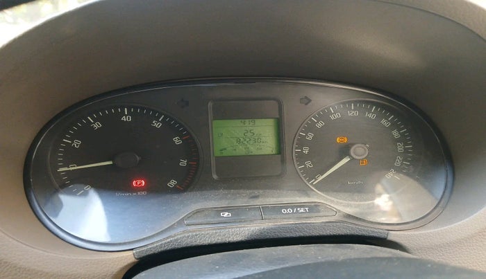 2014 Skoda Rapid AMBITION 1.6 MPI MT PLUS, Petrol, Manual, 82,230 km, interior