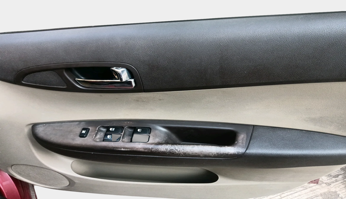 2011 Hyundai i20 MAGNA 1.2, Petrol, Manual, 10,281 km, interior