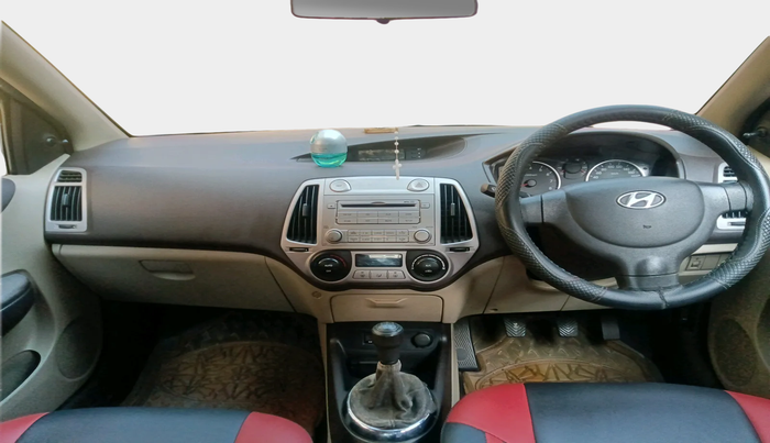 2011 Hyundai i20 MAGNA 1.2, Petrol, Manual, 10,281 km, interior
