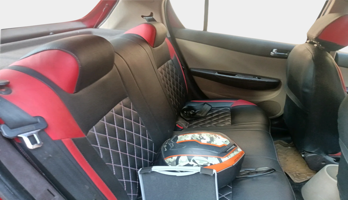 2011 Hyundai i20 MAGNA 1.2, Petrol, Manual, 10,281 km, interior